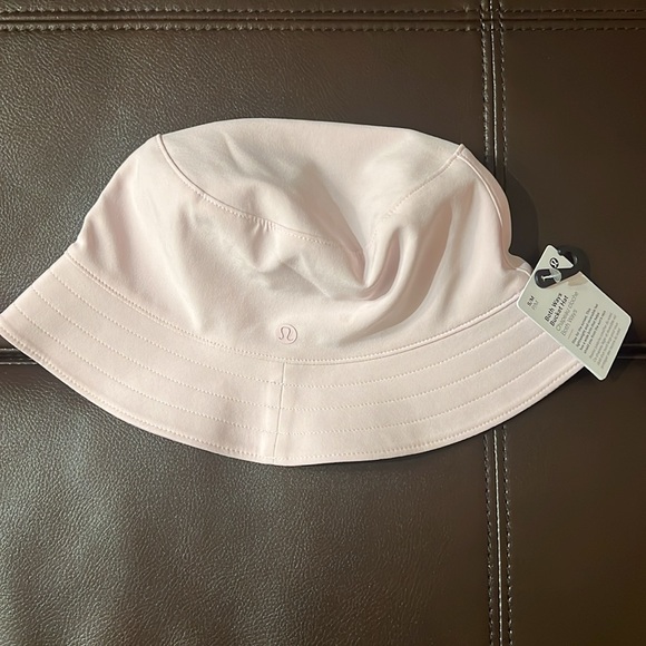 Both Ways Bucket Hat - Picture 6 of 10